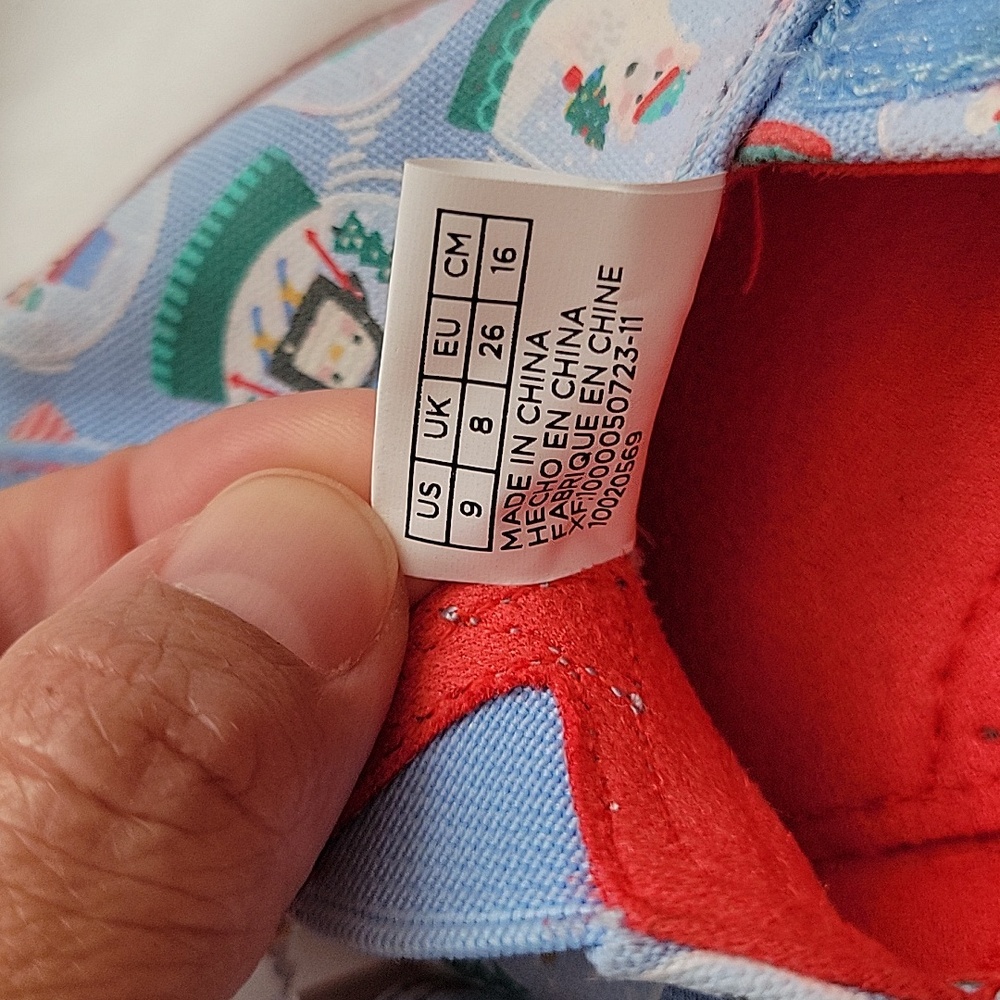 NWT TOMS Kids Blue Slip-On Shoes. Size 9 Toddler. - Picture 9 of 16